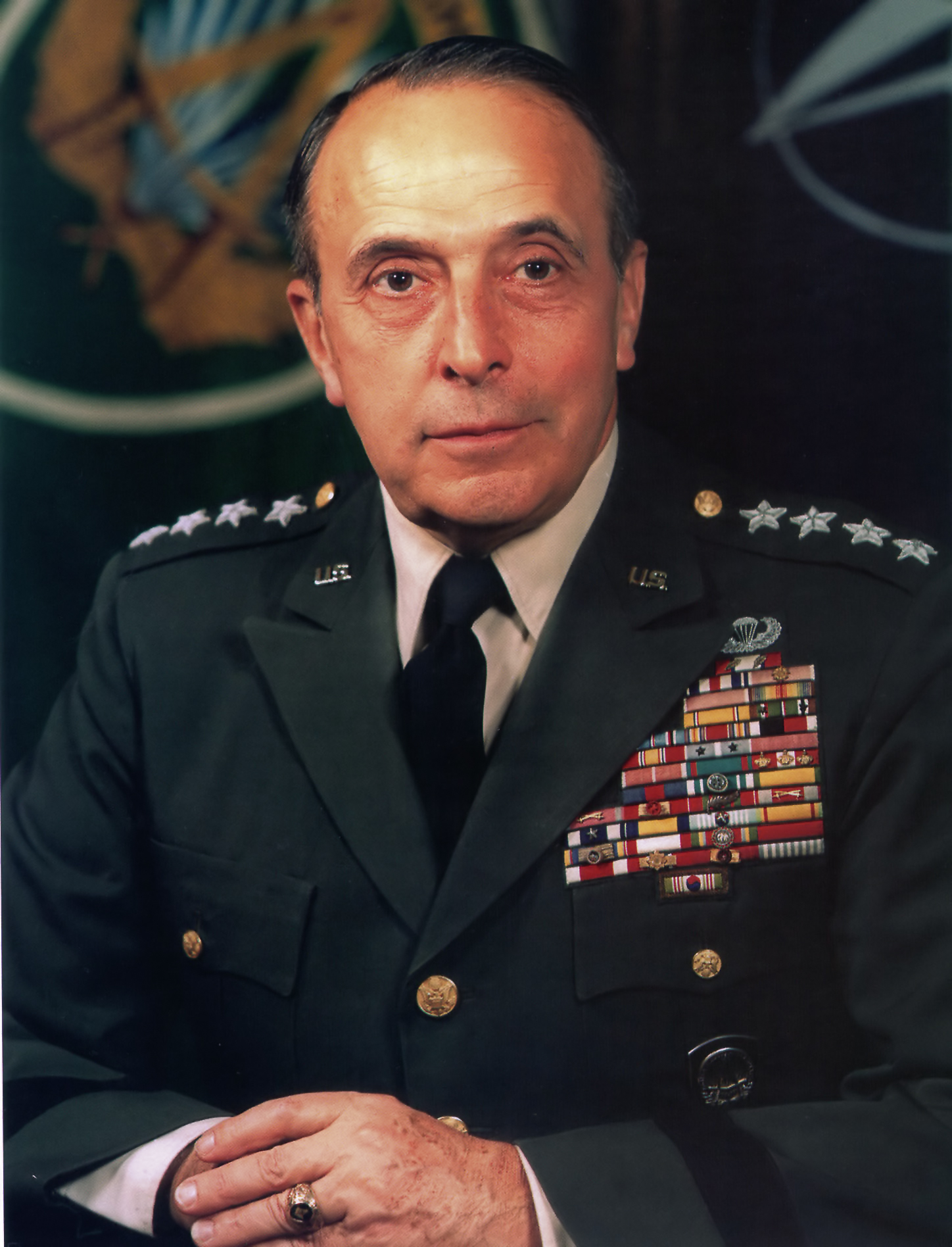 General Lyman Lemnitzer in an official U.S. Army portrait