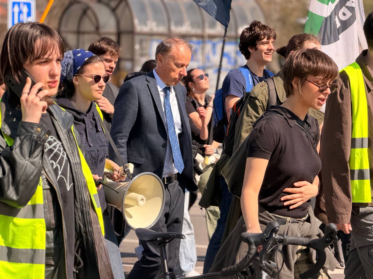Vladan Đokić at a protest